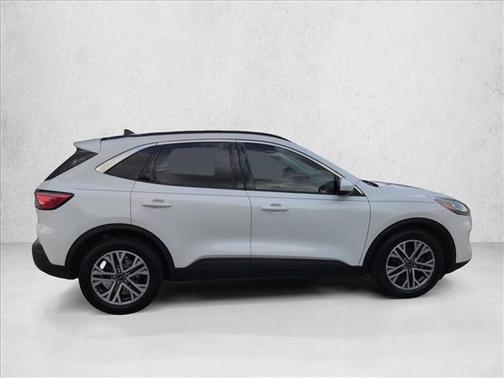 Star White Metallic Tri-Coat 2021 Ford Escape SEL