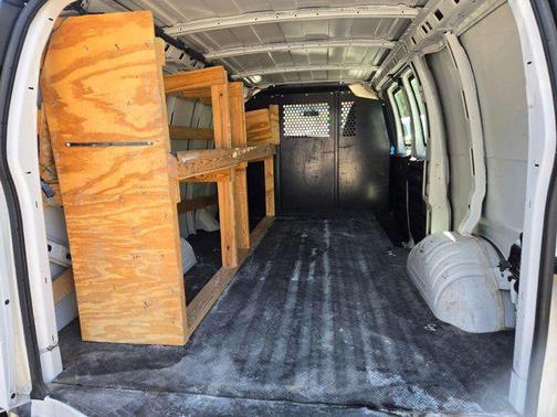 2021 Chevrolet Express 2500 RWD 2500 Regular Wheelbase WT