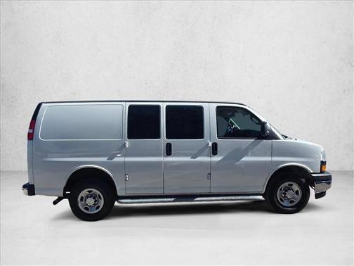 2021 Chevrolet Express 2500 RWD 2500 Regular Wheelbase WT
