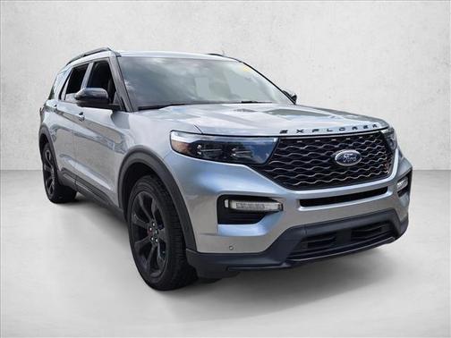 Iconic Silver Metallic 2020 Ford Explorer ST