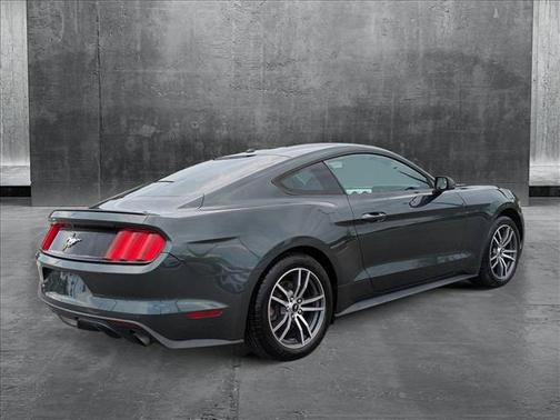 2016 Ford Mustang EcoBoost Premium