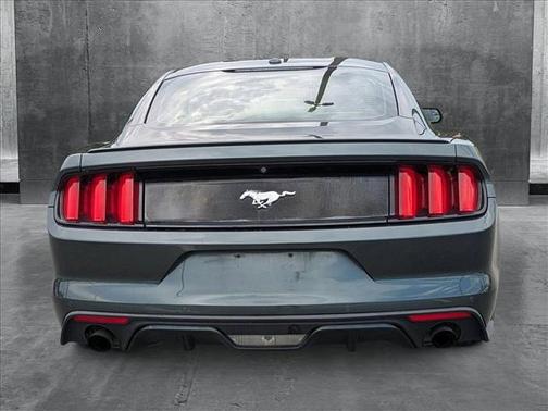 2016 Ford Mustang EcoBoost Premium