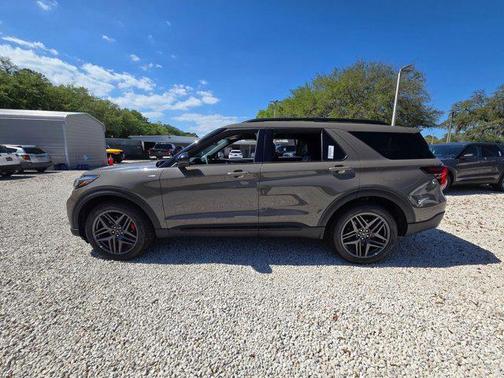 Marsh Gray 2026 Ford Explorer ST-Line