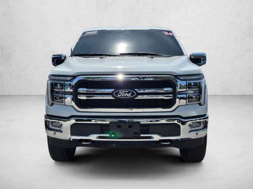 Oxford White 2024 Ford F-150 Lariat