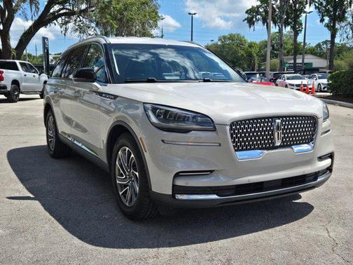 Ceramic Pearl Metallic Tri-Coat 2023 Lincoln Aviator Standard