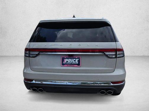 Ceramic Pearl Metallic Tri-Coat 2023 Lincoln Aviator Standard