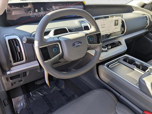 2025 Ford Expedition Max Active 4x2