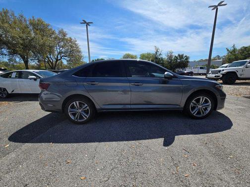 2023 Volkswagen Jetta 1.5T SE