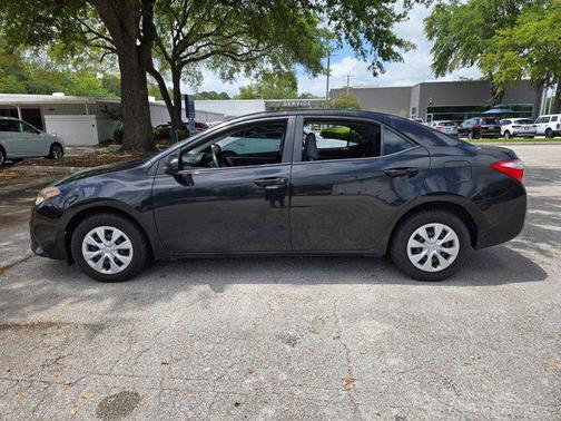 Black Sand Pearl 2016 Toyota Corolla L