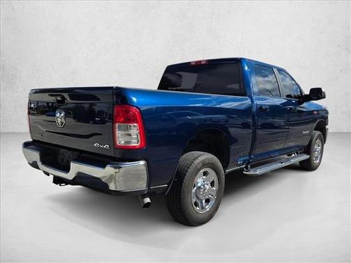 2022 RAM 2500 Big Horn Crew Cab 4x4 6'4' Box