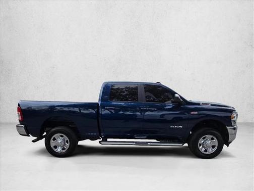 2022 RAM 2500 Big Horn Crew Cab 4x4 6'4' Box