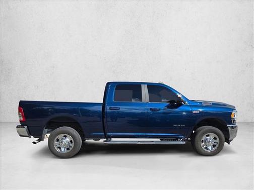 2022 RAM 2500 Big Horn Crew Cab 4x4 6'4' Box