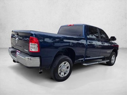 2022 RAM 2500 Big Horn Crew Cab 4x4 6'4' Box