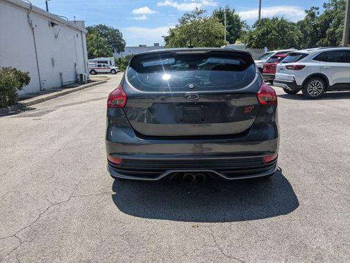2016 Ford Focus ST