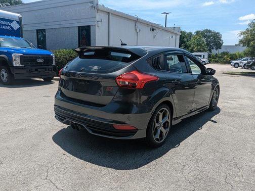2016 Ford Focus ST