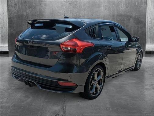 2016 Ford Focus ST