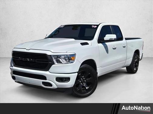 Bright White Clearcoat 2019 RAM 1500 Big Horn