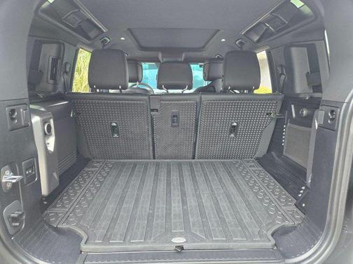Carpathian Grey Premium Metallic 2022 Land Rover Defender 110 V8
