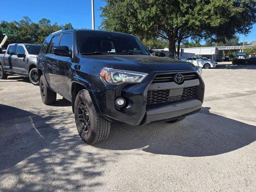 2022 Toyota 4Runner SR5