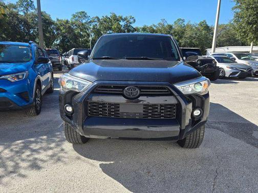 2022 Toyota 4Runner SR5