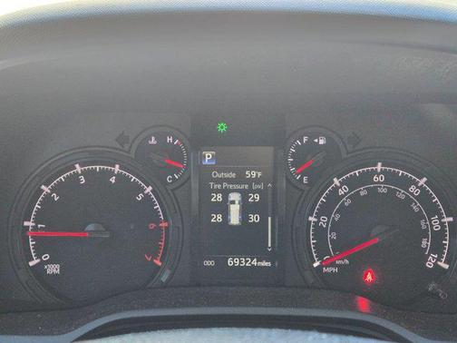 2022 Toyota 4Runner SR5