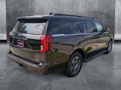 2025 Ford Expedition Max Active 4x2
