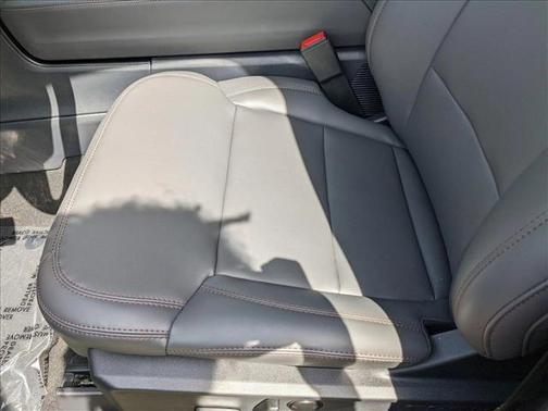 2025 Ford Expedition Max Active 4x2