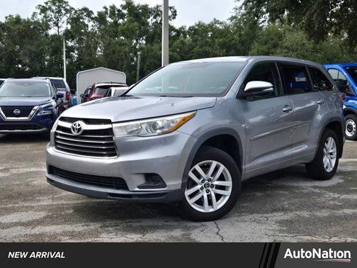 2016 Toyota Highlander LE