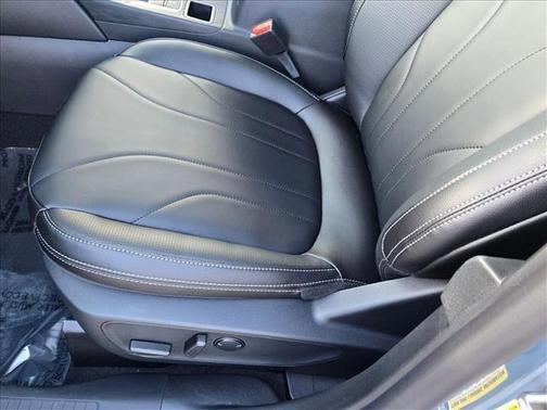 2026 Ford Escape PHEV Base