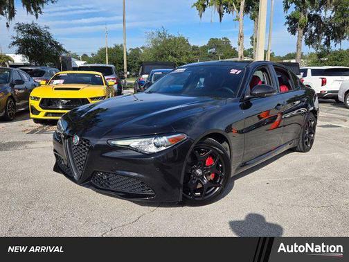 2021 Alfa Romeo Giulia Base