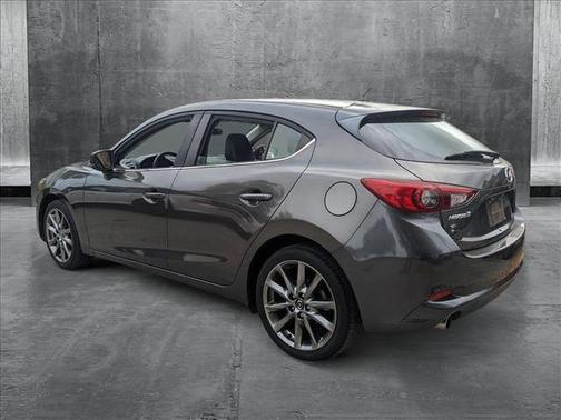 2018 Mazda Mazda3 Touring
