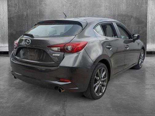 2018 Mazda Mazda3 Touring