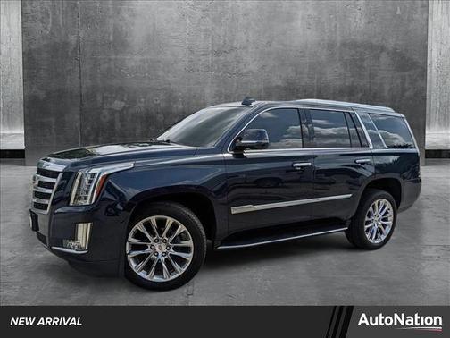 2018 Cadillac Escalade Luxury
