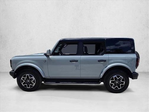 Avalanche Gray 2026 Ford Bronco Outer Banks