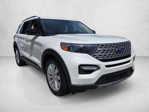 Star White Metallic Tri-Coat 2023 Ford Explorer Limited