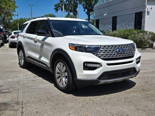 Star White Metallic Tri-Coat 2023 Ford Explorer Limited