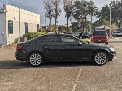 Photo 5 of 26 of 2017 Audi A4 Season of Audi ultra Premium