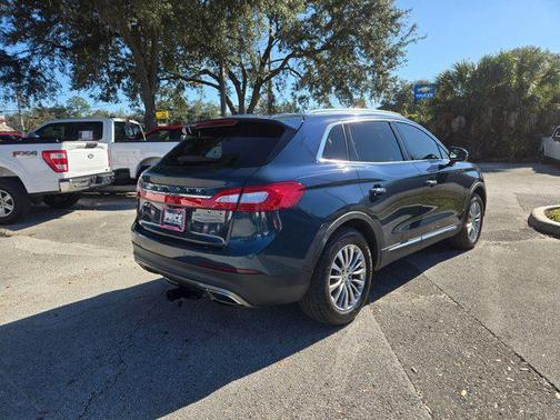 2016 Lincoln MKX Select