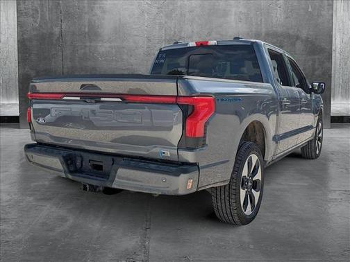 2025 Ford F-150 Lightning Platinum