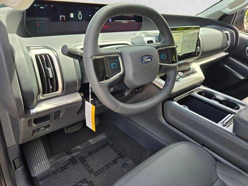 Agate Black Metallic 2026 Ford Expedition Active