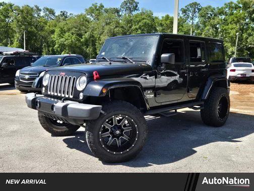 Black Clearcoat 2018 Jeep Wrangler JK Unlimited Sahara
