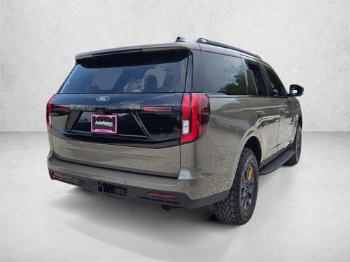 Marsh Gray 2026 Ford Expedition Tremor
