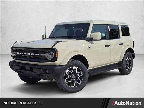 Desert Sand 2026 Ford Bronco Outer Banks