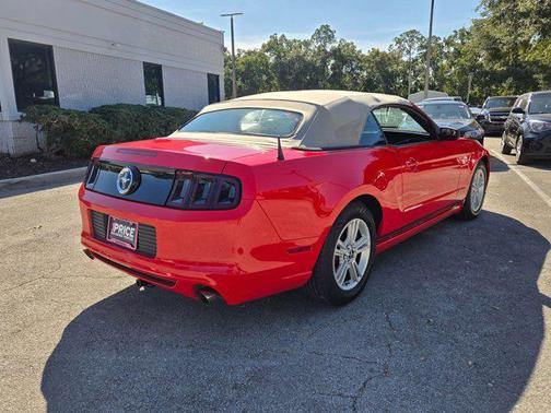 2014 Ford Mustang V6