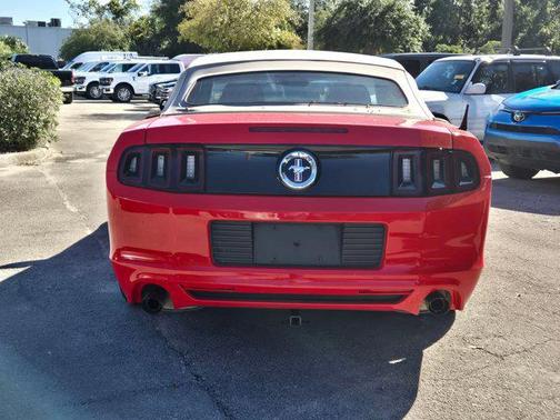 2014 Ford Mustang V6