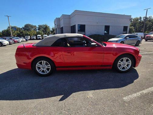 2014 Ford Mustang V6