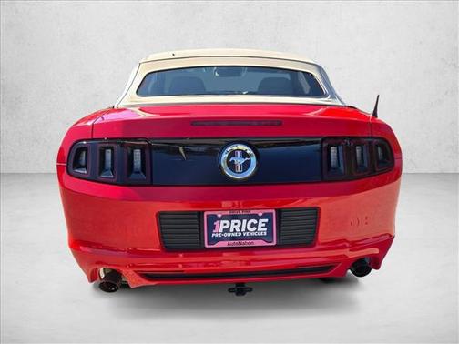 2014 Ford Mustang V6