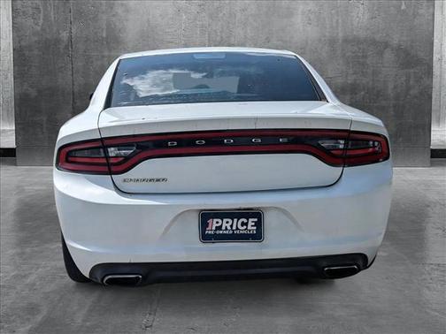 2016 Dodge Charger SE