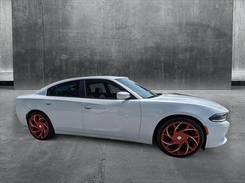 2016 Dodge Charger SE