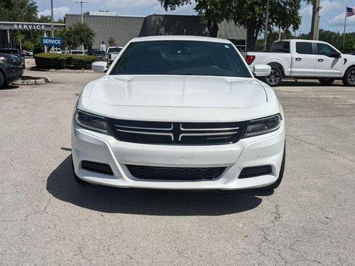 2016 Dodge Charger SE